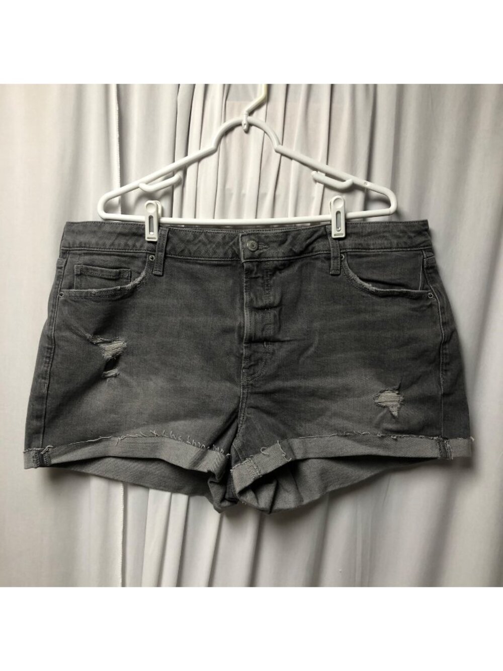 Old Navy High Rise OG Straight Gray Denim Shorts Womens Size 20 NEW